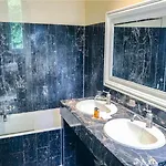 Le Manoir Des Impressionnistes - Bord De 4* Ονφλέρ