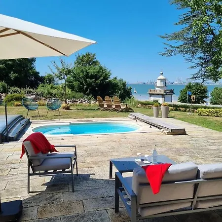 Le Manoir Des Impressionnistes - Bord De Hotel 4*
