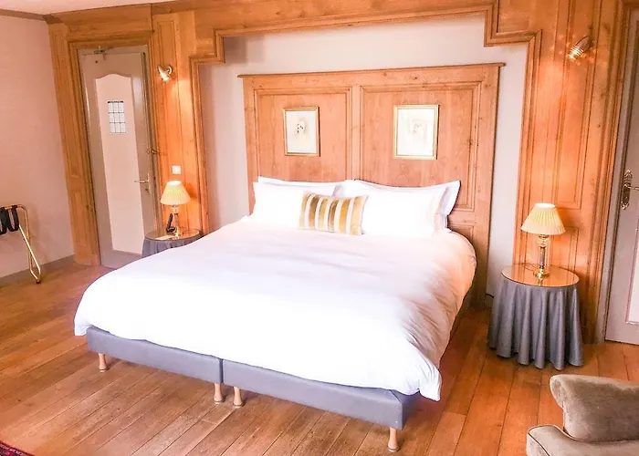 Le Manoir Des Impressionnistes - Bord De 4*