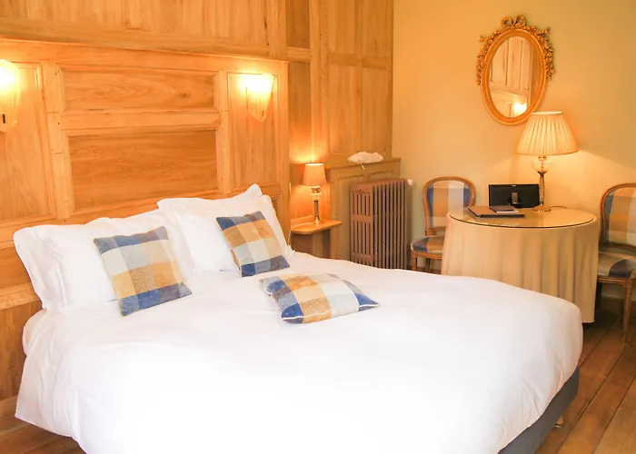 Le Manoir Des Impressionnistes - Bord De מלון 4*