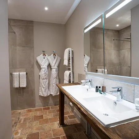 Le Manoir Des Impressionnistes - Bord De Hotel