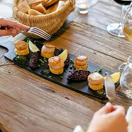 Le Manoir Des Impressionnistes - Bord De Hotell