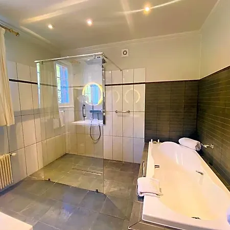Le Manoir Des Impressionnistes - Bord De