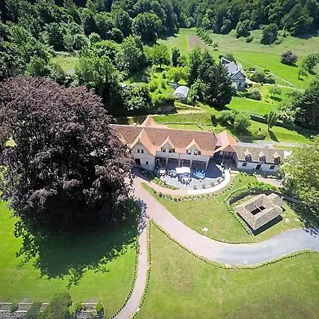Le Manoir Des Impressionnistes - Bord De Hotel