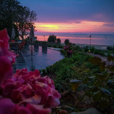 Le Manoir Des Impressionnistes - Bord De 4* Honfleur