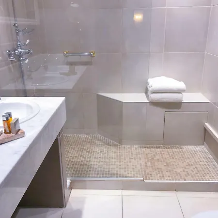 Le Manoir Des Impressionnistes - Bord De