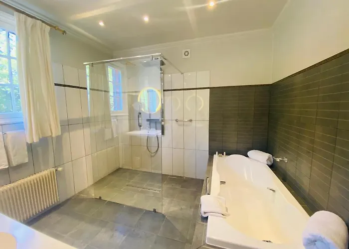 Le Manoir Des Impressionnistes & Spa أونفلور